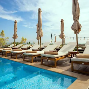 Longue Vie Hotel